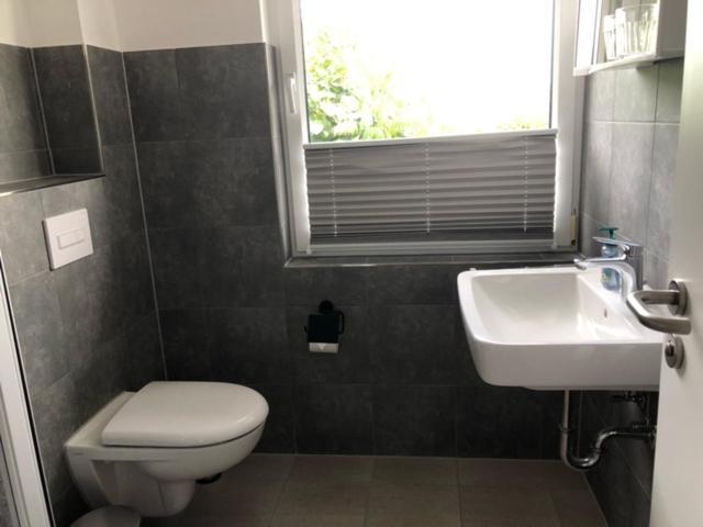 Die Graefin Auf Ruegen - Ferienappartements Parchtitz Zewnętrze zdjęcie